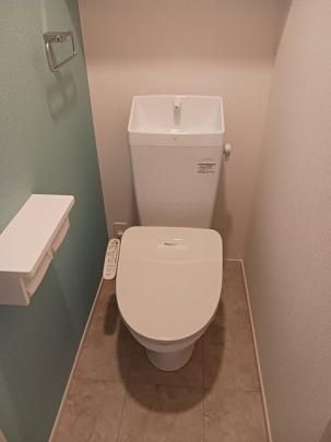 �y���̑��z�@�g�C��