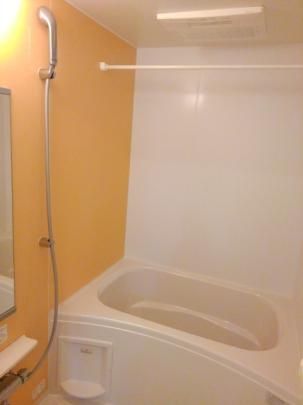 �y���̑��z�@�o�X�^�V�����[