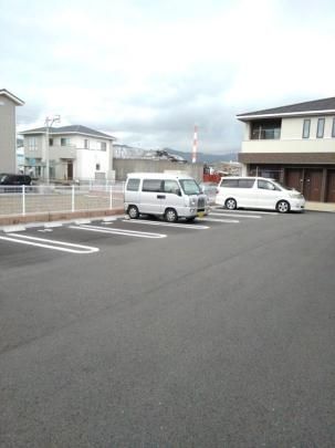 �y���̑��z�@���ԏ�