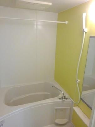 �y���̑��z�@�o�X�^�V�����[