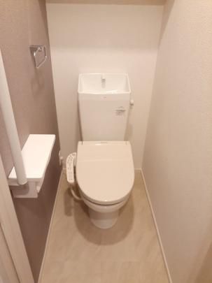 �y���̑��z�@�g�C��