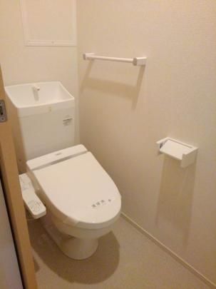�y���̑��z�@�g�C��