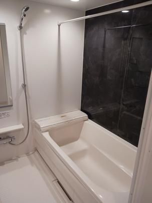 �y���̑��z�@�o�X�^�V�����[