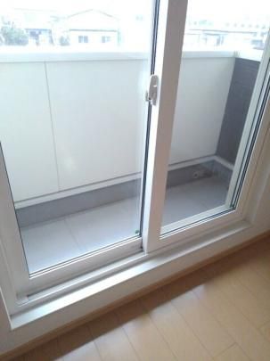 �y���̑��z�@�o���R�j�[