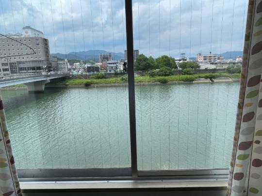 �y���̑��z�@�o���R�j�[