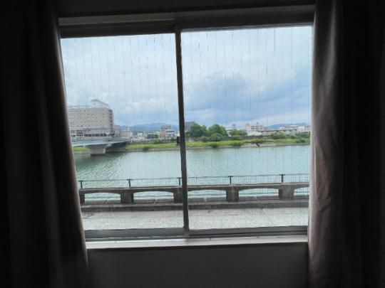 �y���̑��z�@�o���R�j�[