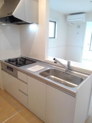 �y���̑��z�@�L�b�`��