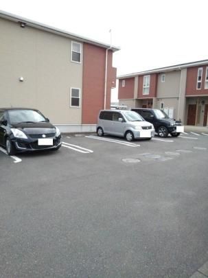 �y���̑��z�@���ԏ�