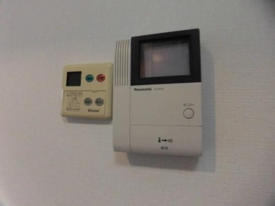 �y���̑��z�@102�@�s�u�C���^�[�z��