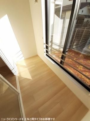 �y���̑��z�@�T�����[���ł��B