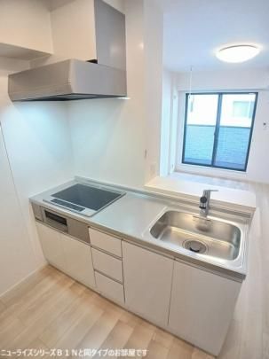 �y���̑��z�@�L�b�`��