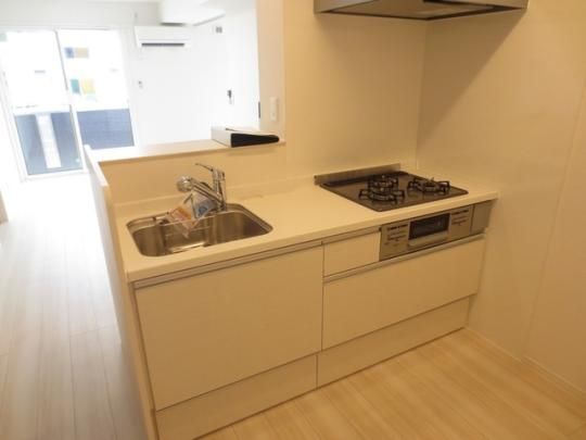 �y���̑��z�@101�@�L�b�`��