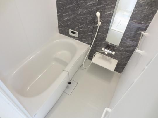 �y���̑��z�@101�@���C�����@�t���o�X���[��