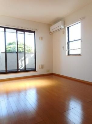 �y���̑��z�@���r���O