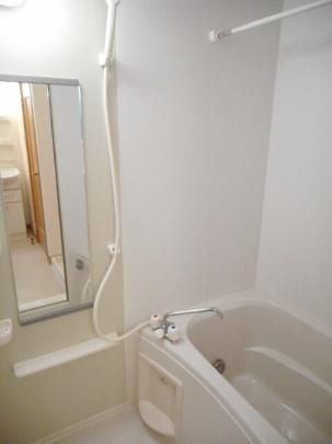 �y���̑��z�@�o�X�^�V�����[