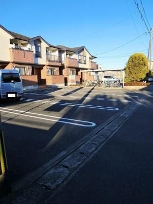 �y���̑��z�@���ԏ�