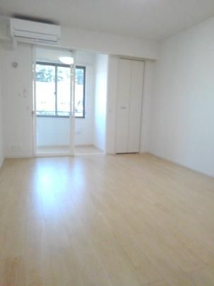 �y���̑��z�@���r���O