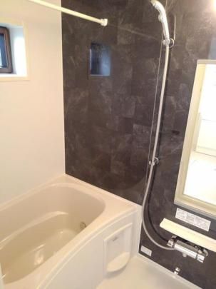 �y���̑��z�@�o�X�^�V�����[