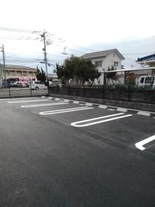 �y���̑��z�@���ԏ�