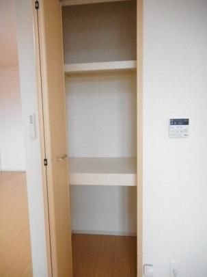 �y���̑��z�@���̑������E�X�y�[�X