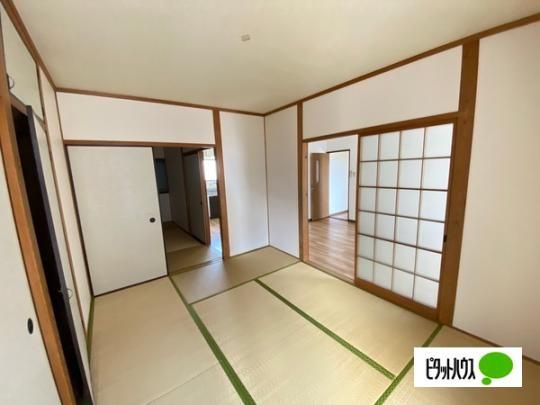 �y���̑��z�@�����݂̓t���[�����O�ɂȂ��Ă���܂��B