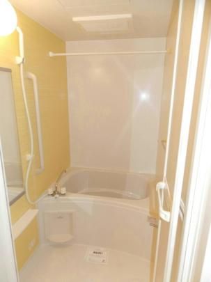 �y���̑��z�@�o�X�^�V�����[