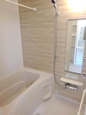 �y���̑��z�@�o�X�^�V�����[