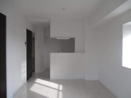 �y���̑��z�@���r���O