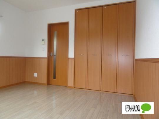 �y���̑��z�@���r���O