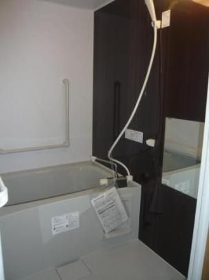 �y���̑��z�@�o�X�^�V�����[