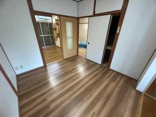 �y���̑��z�@���r���O