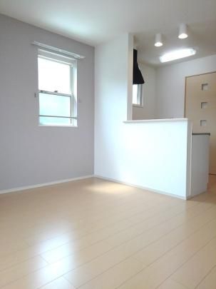 �y���̑��z�@���r���O