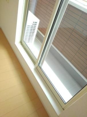 �y���̑��z�@�o���R�j�[