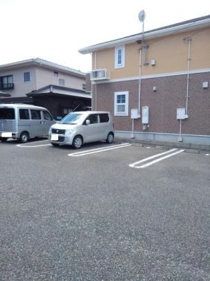 �y���̑��z�@���ԏ�