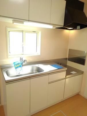 �y���̑��z�@�L�b�`��