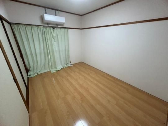 �y���̑��z�@���r���O