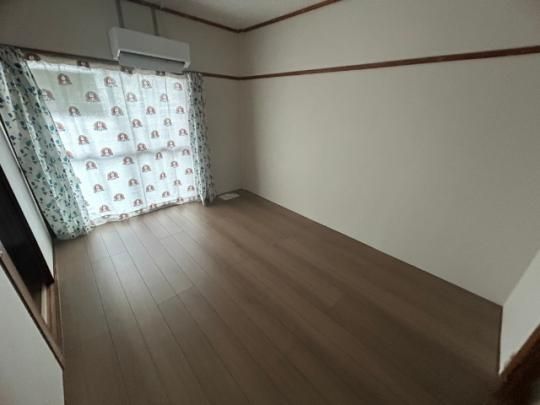 �y���̑��z�@���r���O