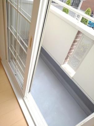 �y���̑��z�@�o���R�j�[